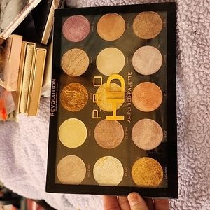 Revolution pro HD AMPLIFIED PALETTE
